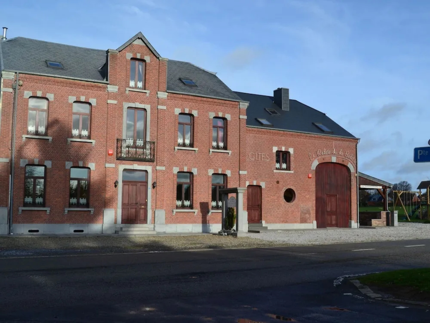 Holiday Home in Cul-des-sarts With Roofed Terrace