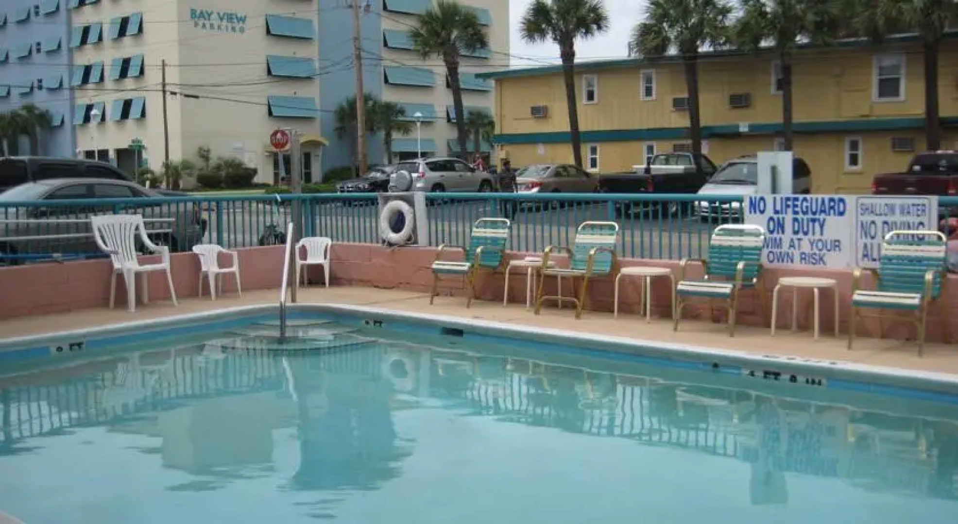 Rainbow Court Annex Motel