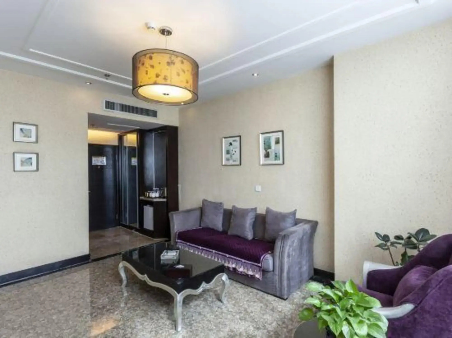 Hehe Zhongzhou International Hotel