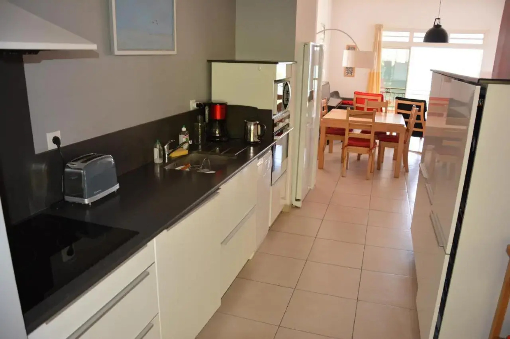 Maison avec piscine à 80 mètres de la plage