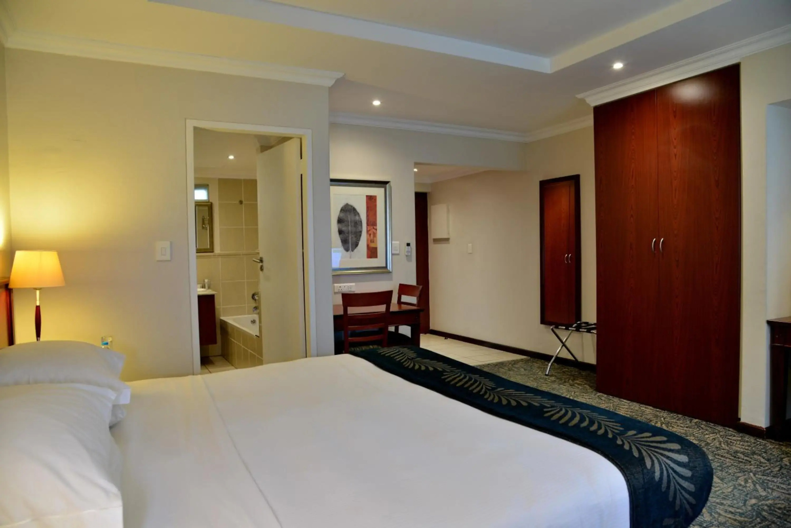 Courtyard Hotel Sandton