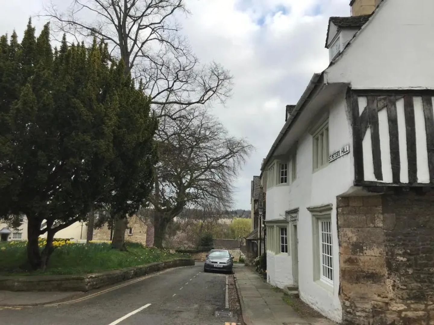 6 St Peter's Hill
