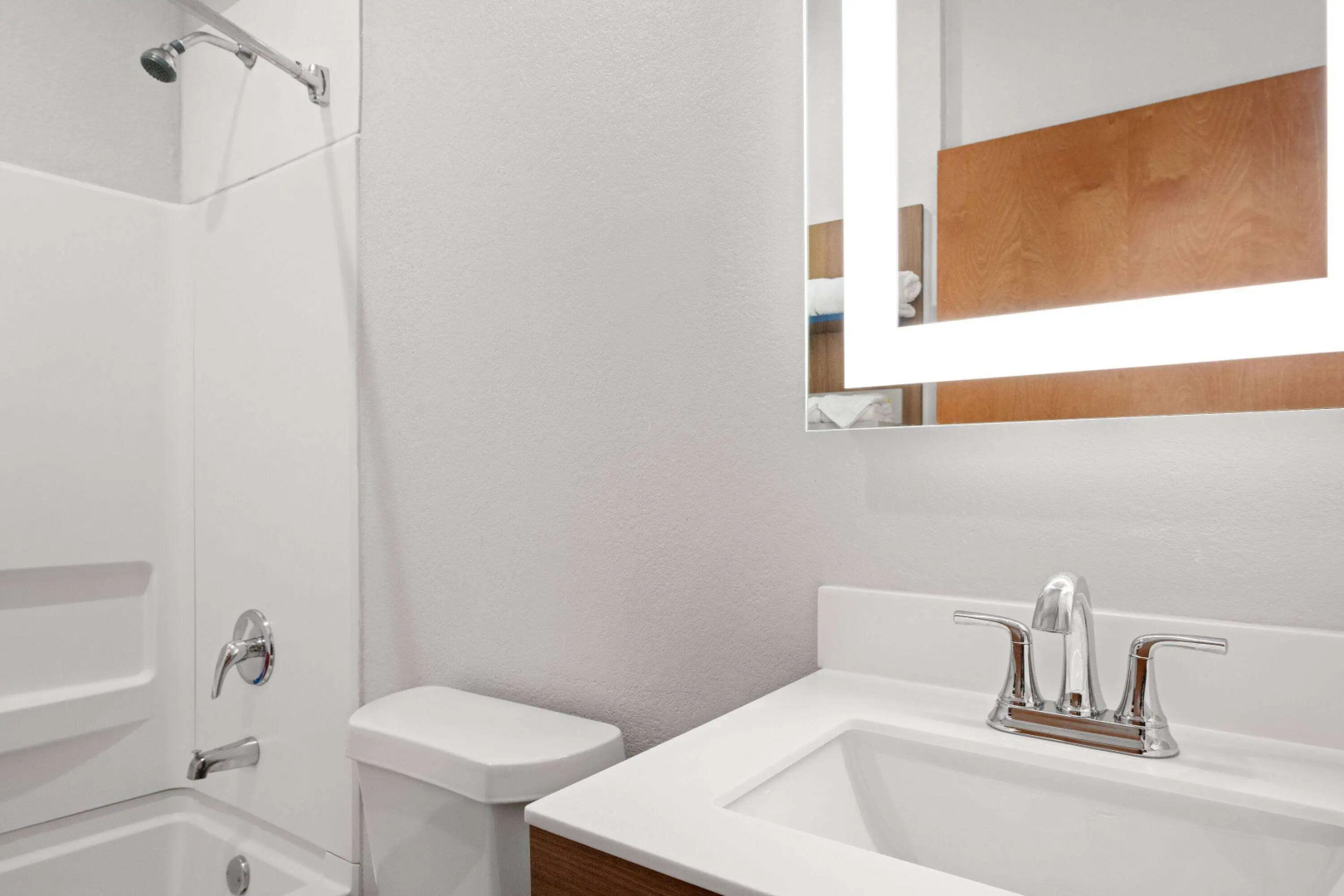 Microtel Inn & Suites by Wyndham Houma