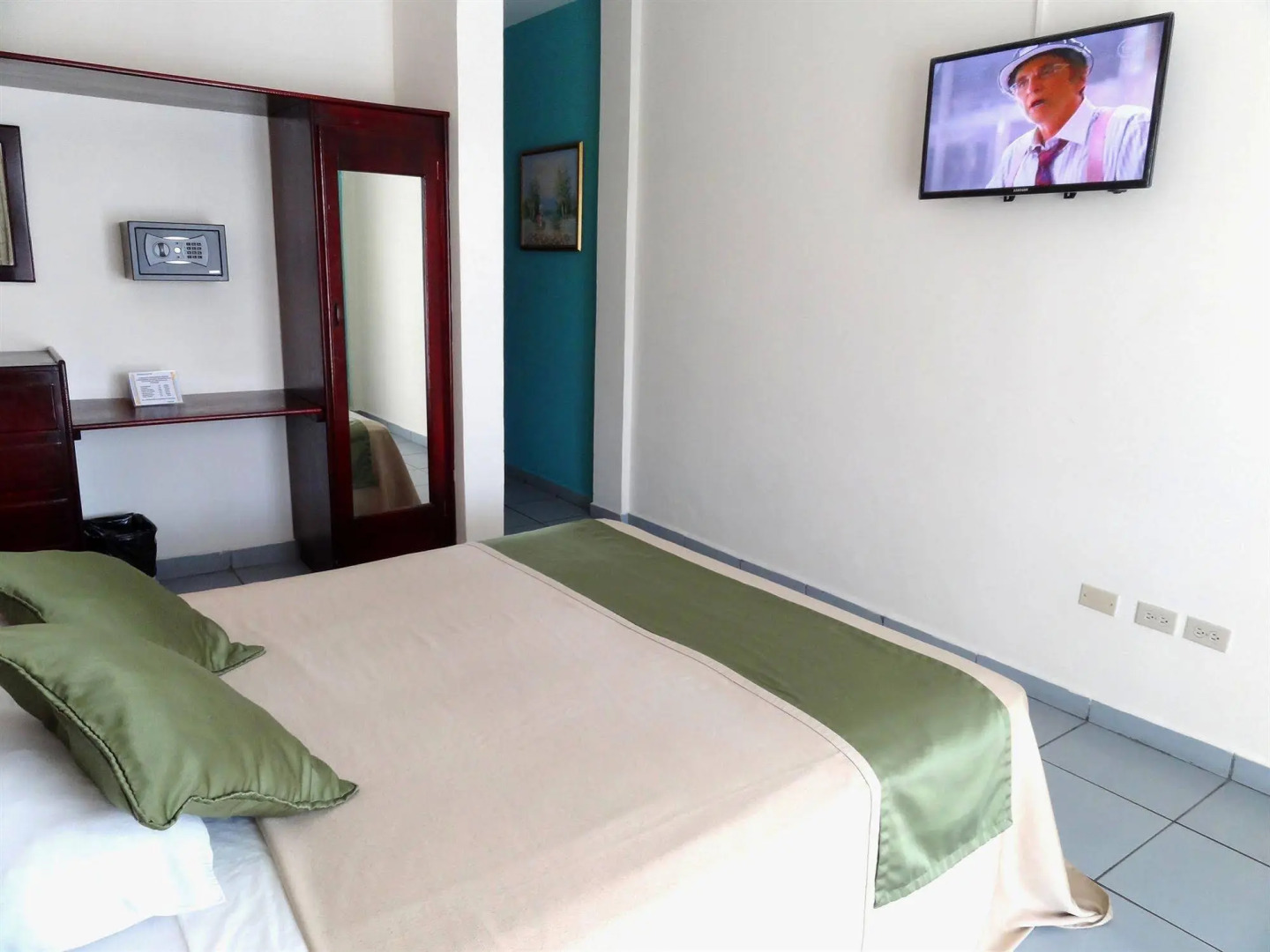 Hotel Costa Azul County Beach