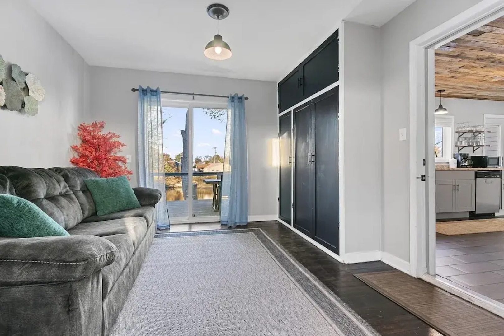 The Waterfront - Waterslide Game Room Sleeps 26