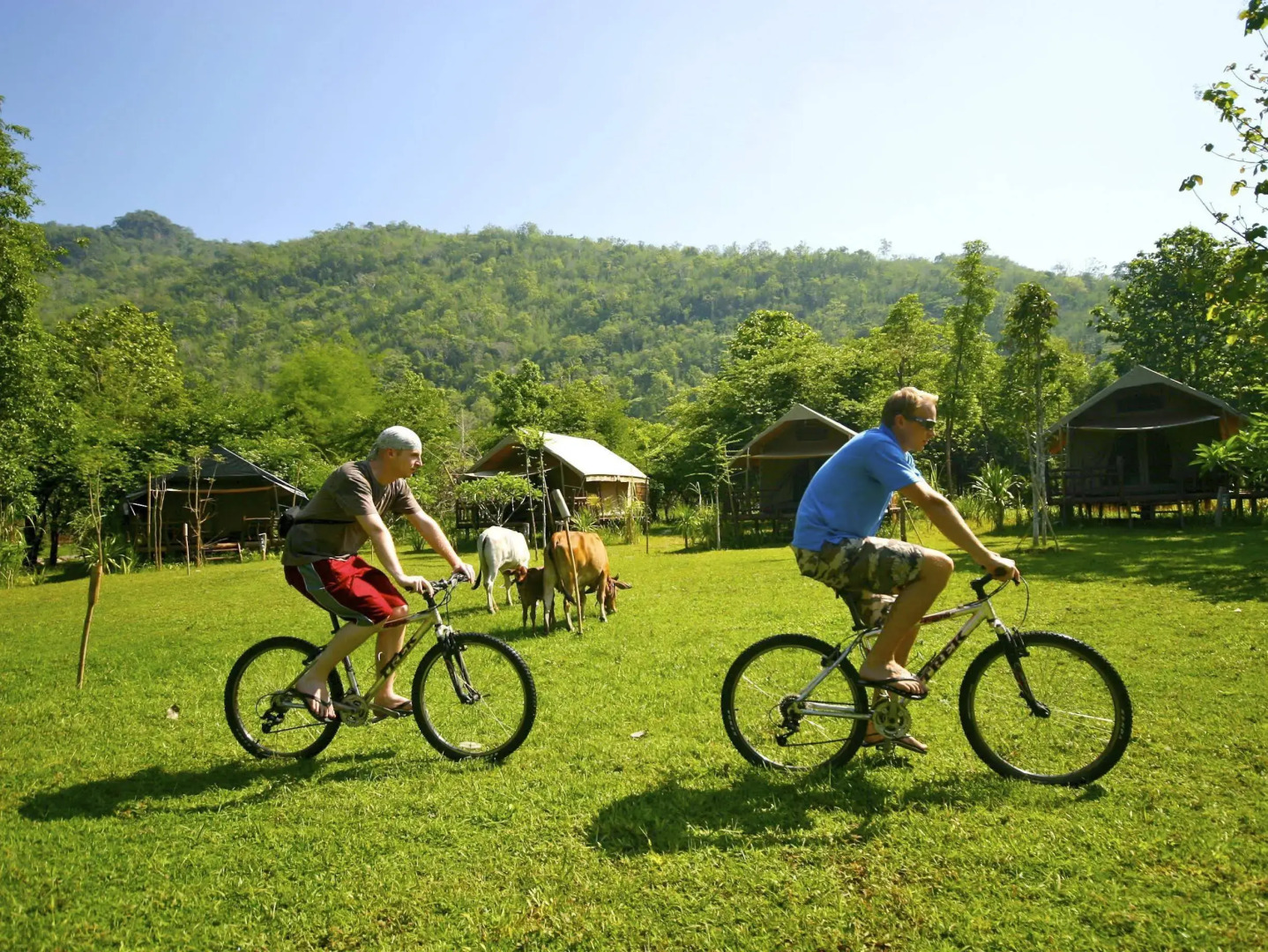 Hintok River Camp at Hellfire Pass