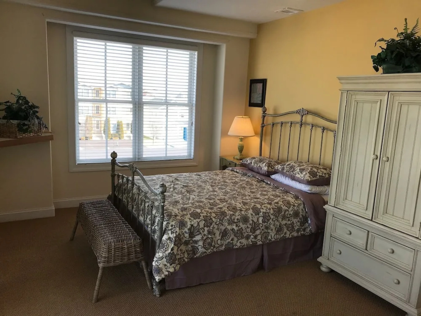 Hemingways By the Sea