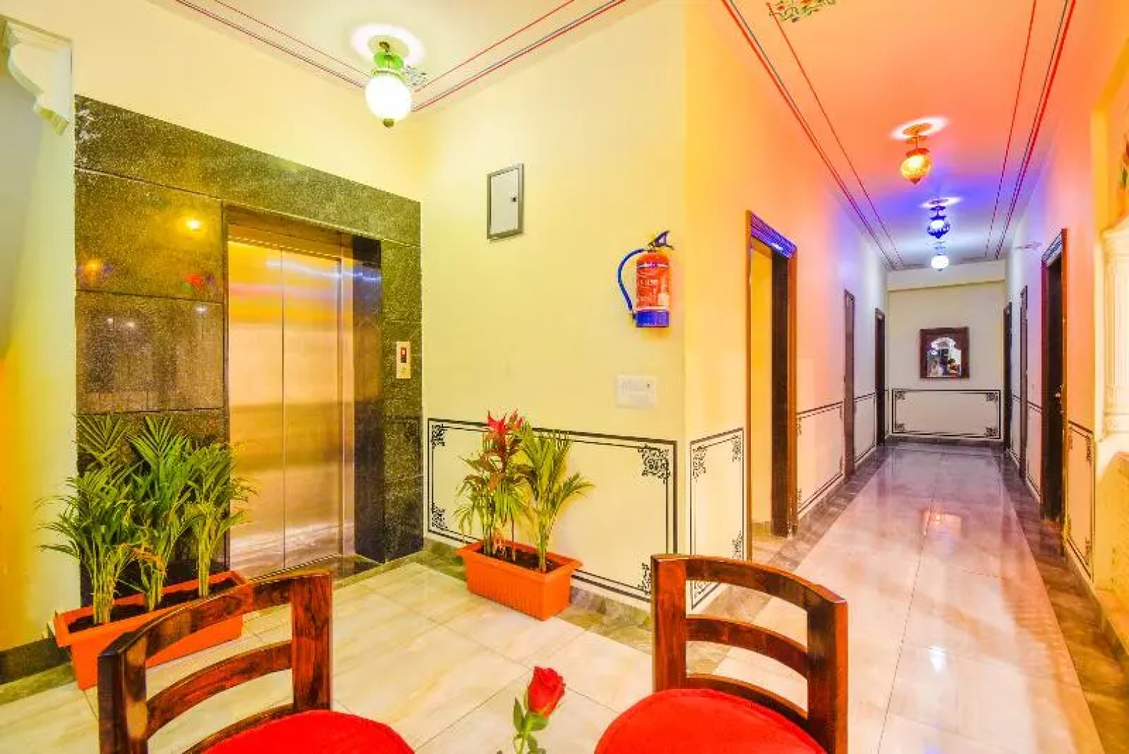 Hotel Laxmi Niwas