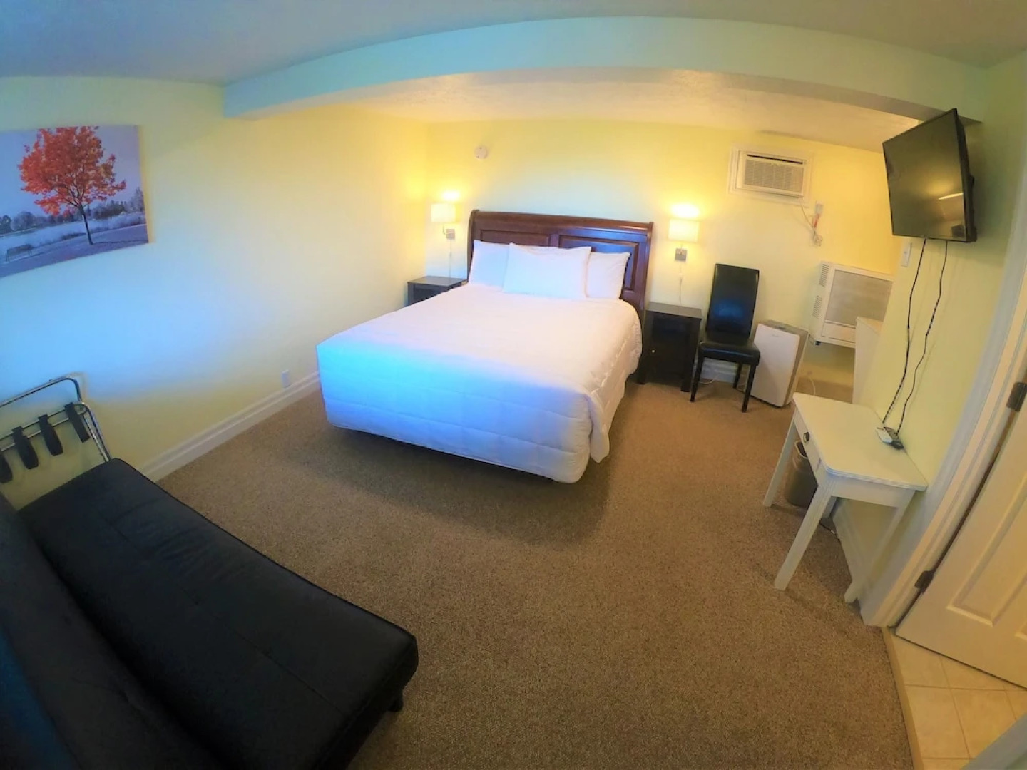 Waterview On The Bay