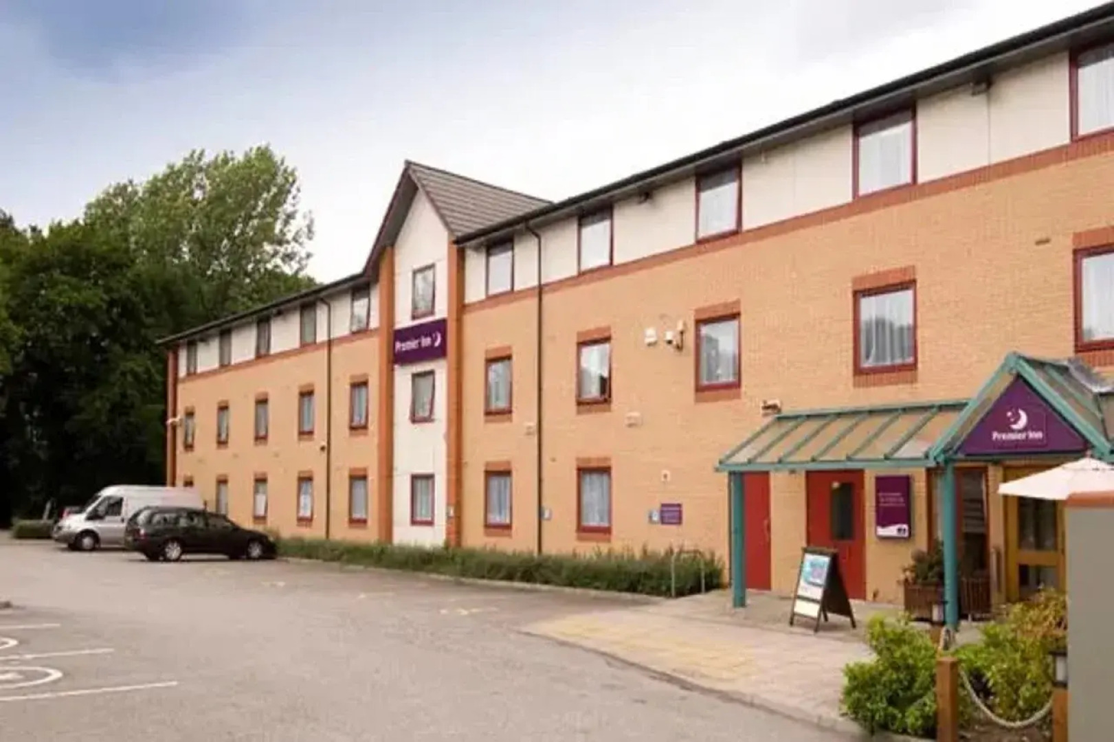Premier Inn Harrogate South