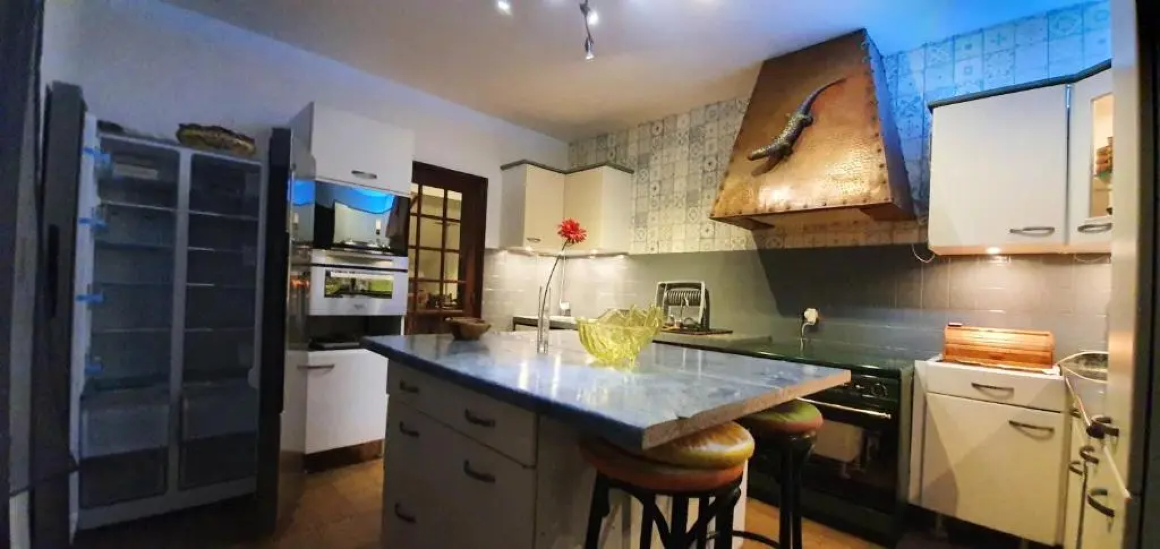 Villa With 5 Bedrooms in Montricoux, With Wonderful Lake View, Private Pool, Furnished Garden