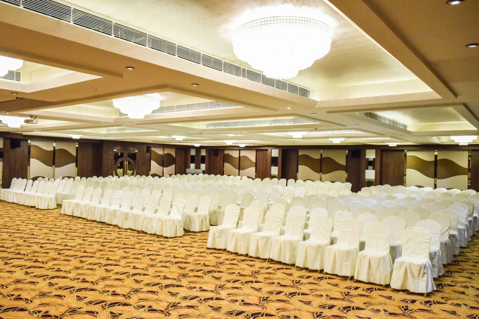 RG Royal Hotel and Convention