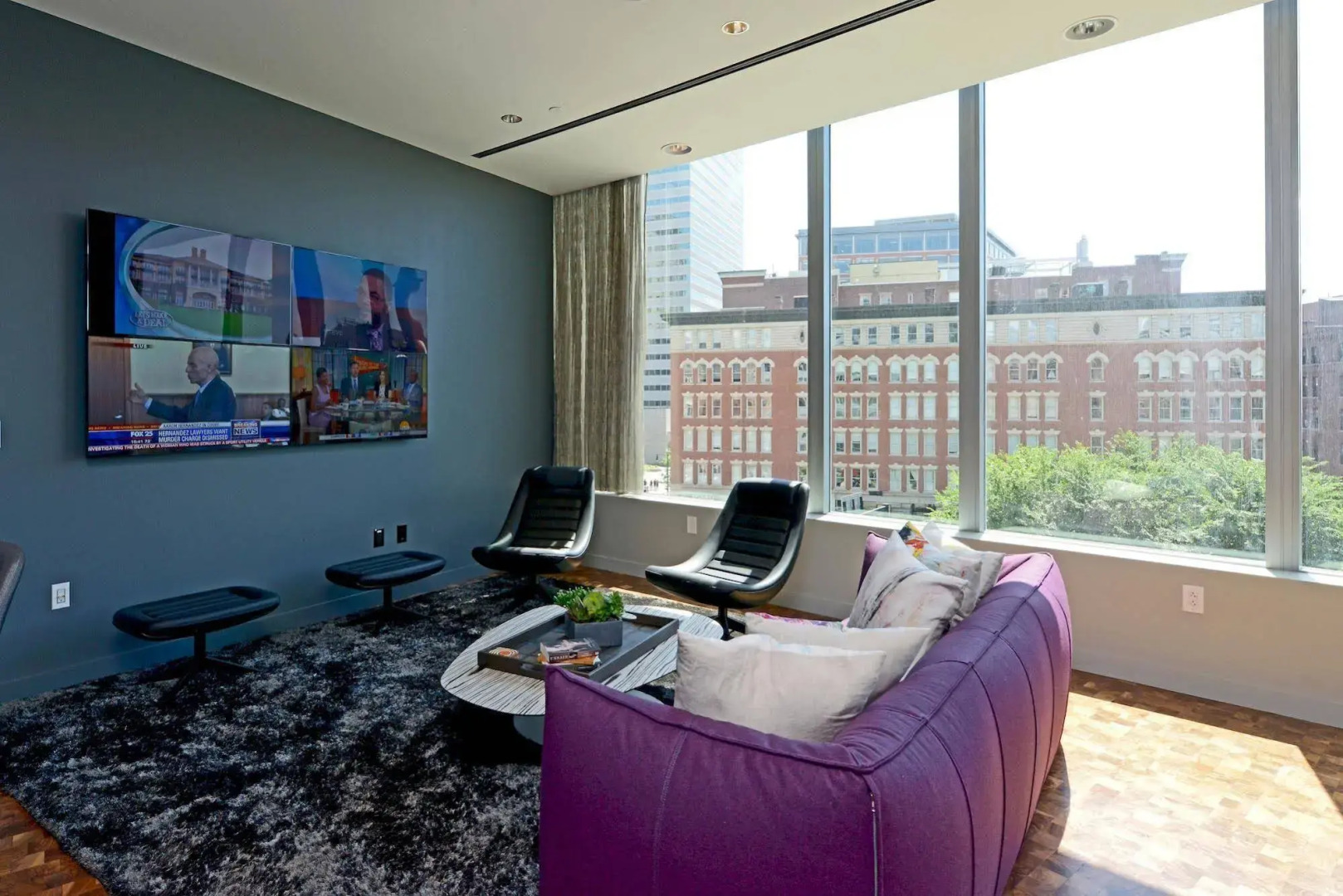 Global Luxury Suites at The Financial District