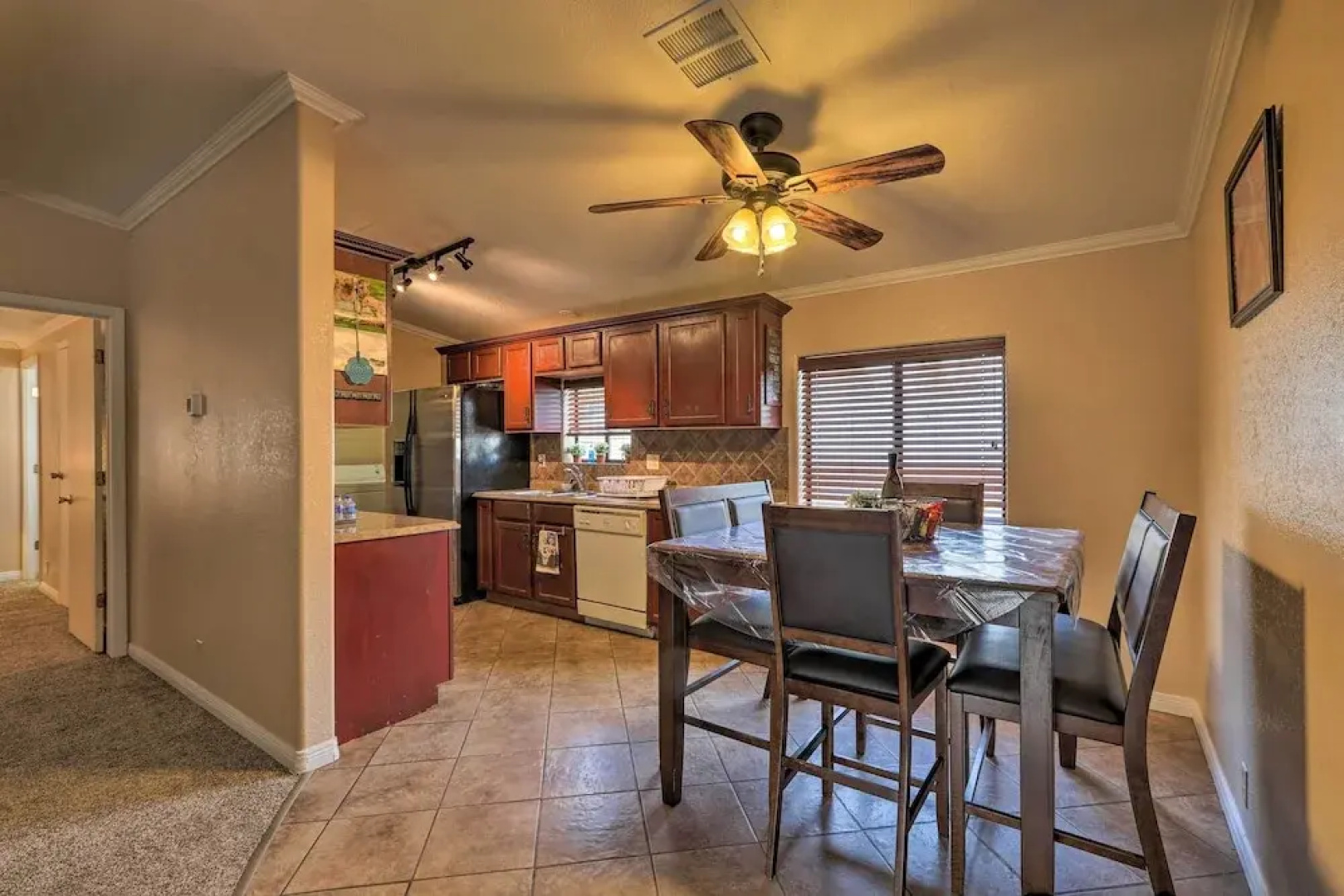 3 Mi to Lake Powell: Page Home w/ Patio & BBQ