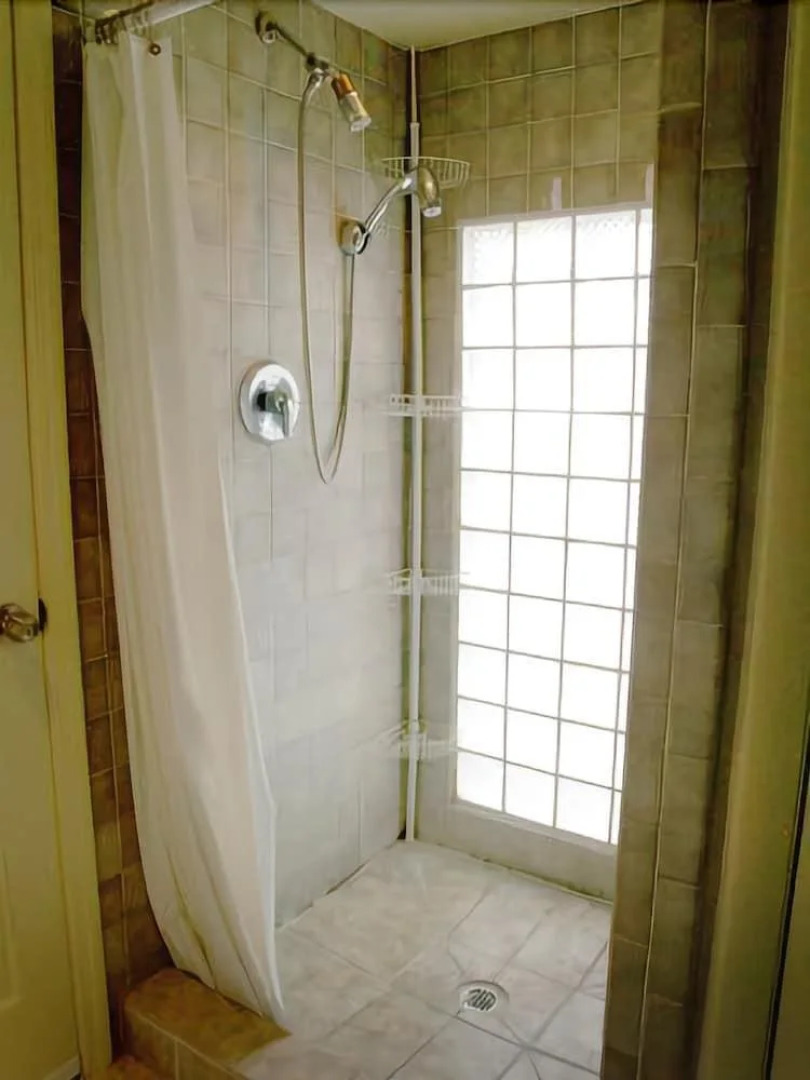 Roussell's Garden Bed & Breakfast