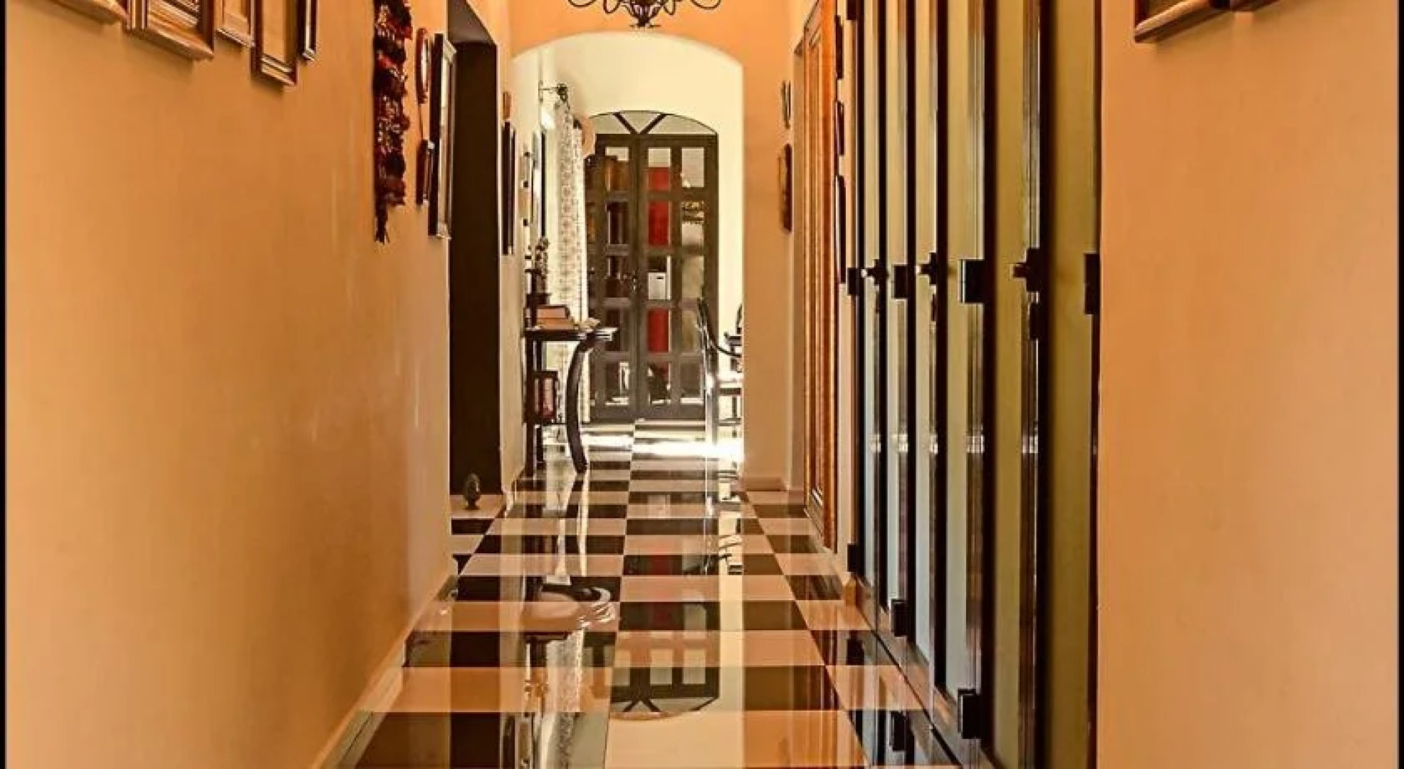 Ochenta Y Dos an urban bed & breakfast