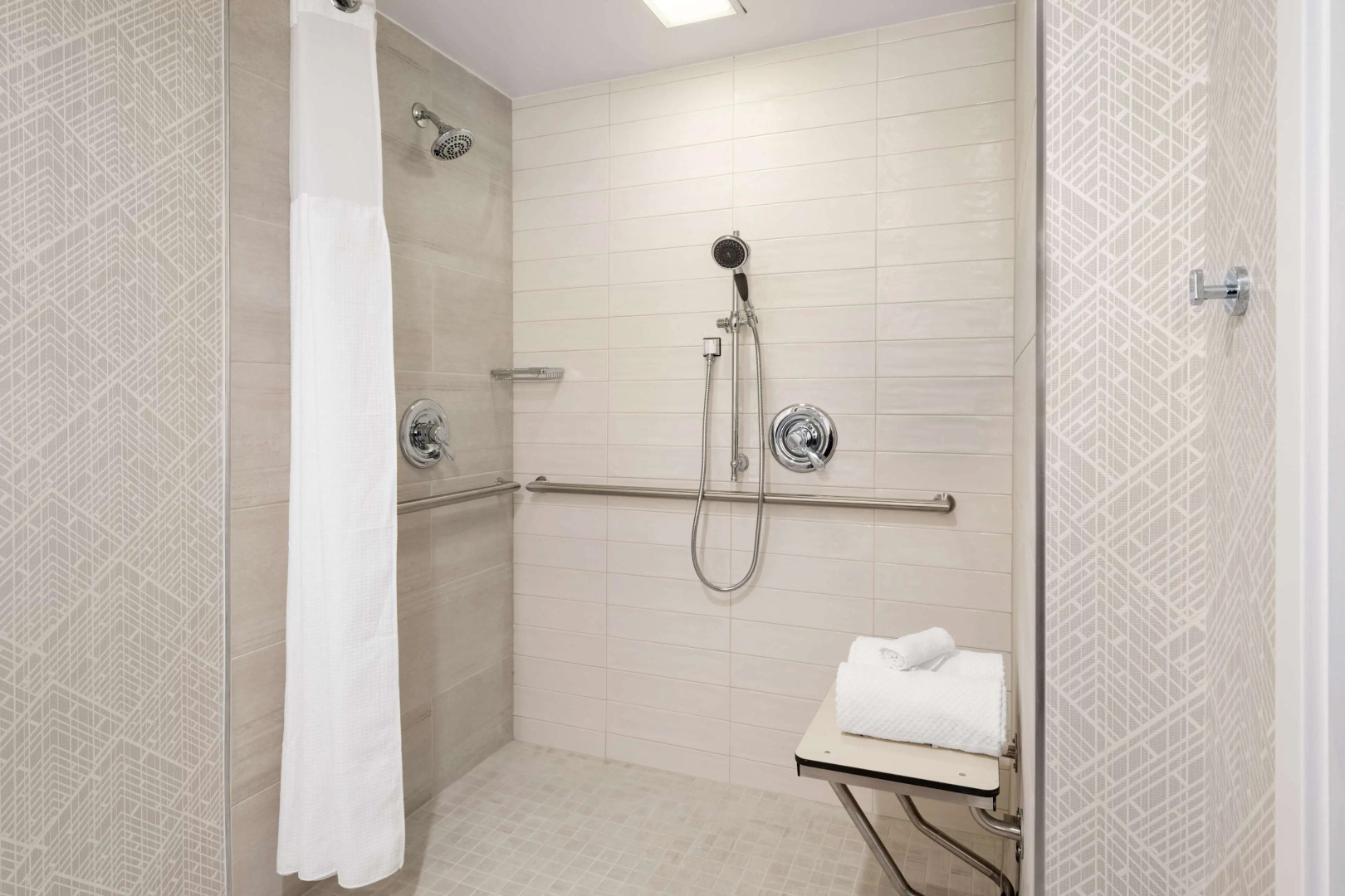 Embassy Suites by Hilton Portland Airport