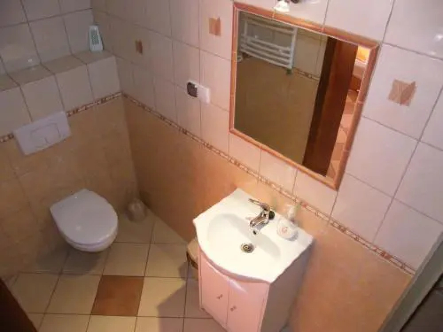 Pokoje Goscinne Pod Klonem