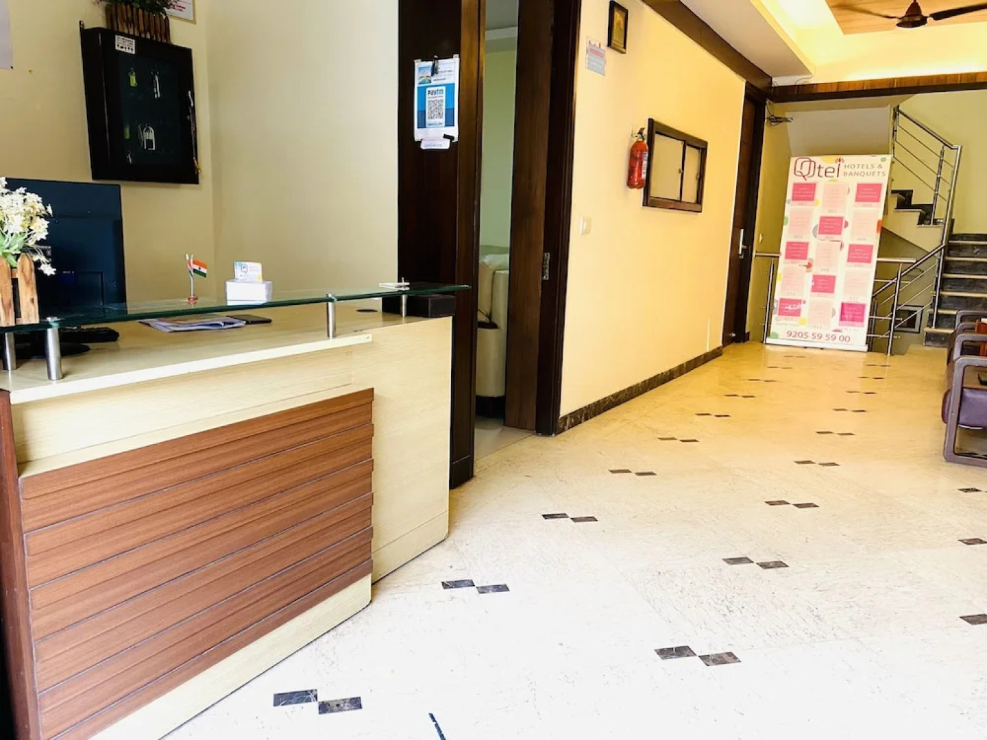 Qotel Hotel Noida Sector 51