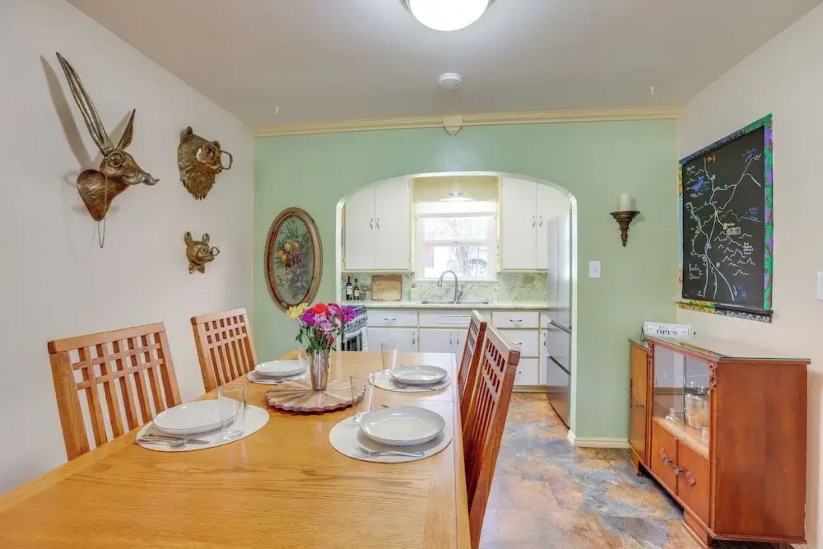 Walk to Downtown Atascadero: Cottage w/ Sunroom!