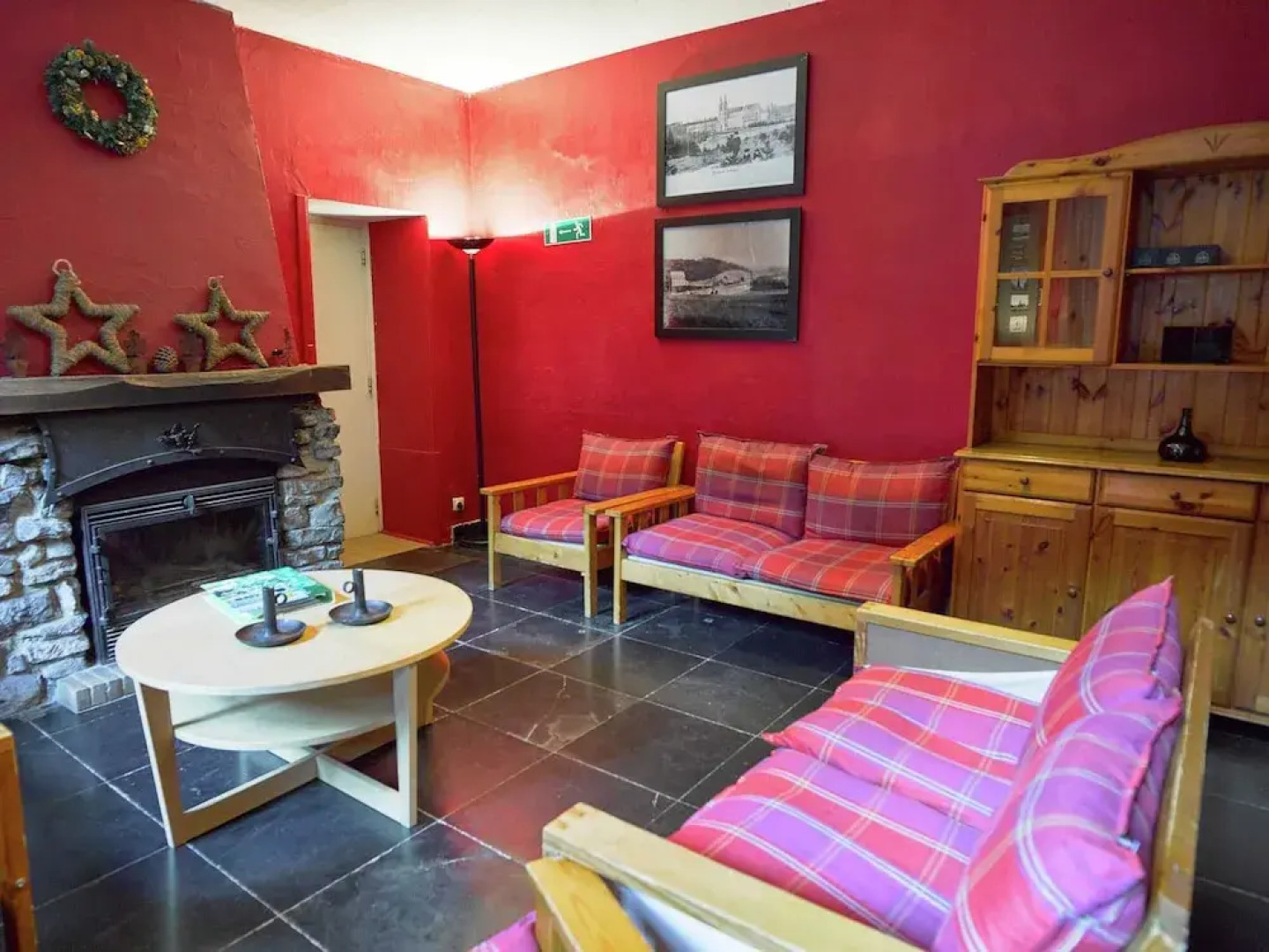 Spacious Family Home, Sosoye