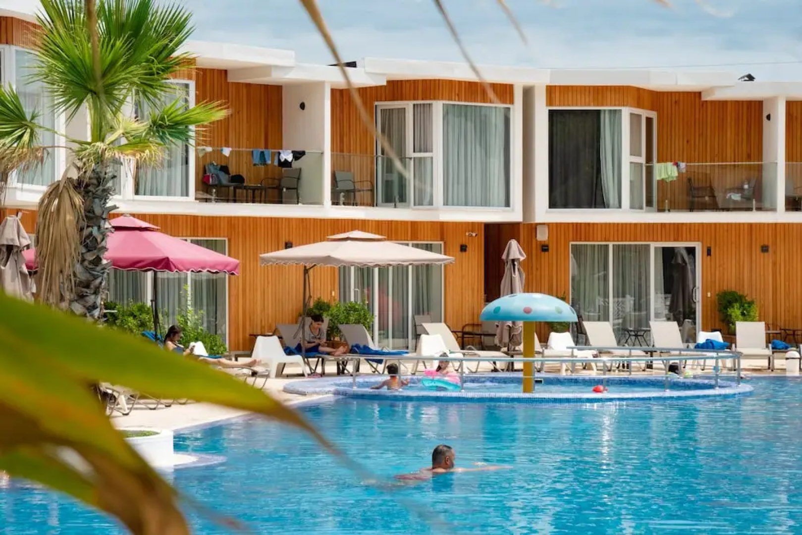 Riva Hill Resort