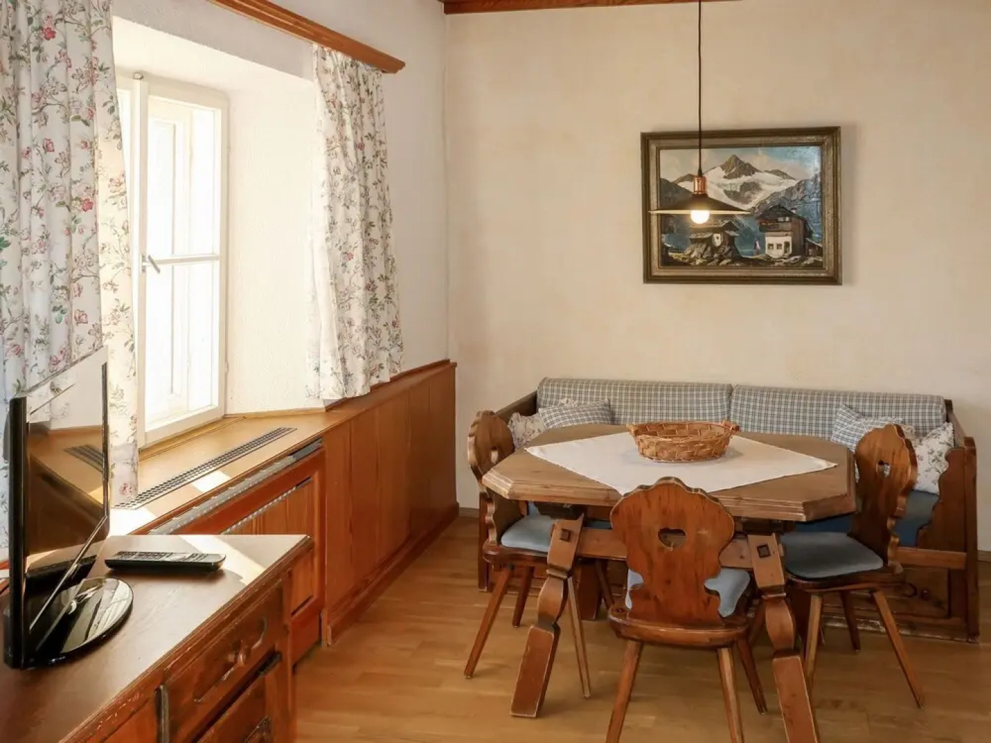 Burg Biedenegg Schrofenstein Flie