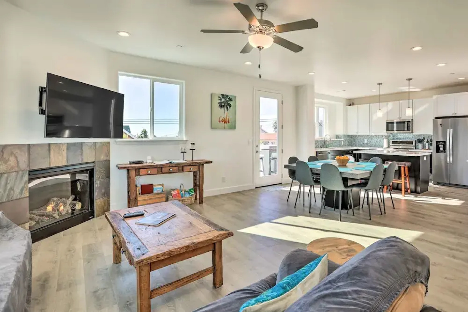 Stunning Getaway < 1 Mi to Grover Beach!