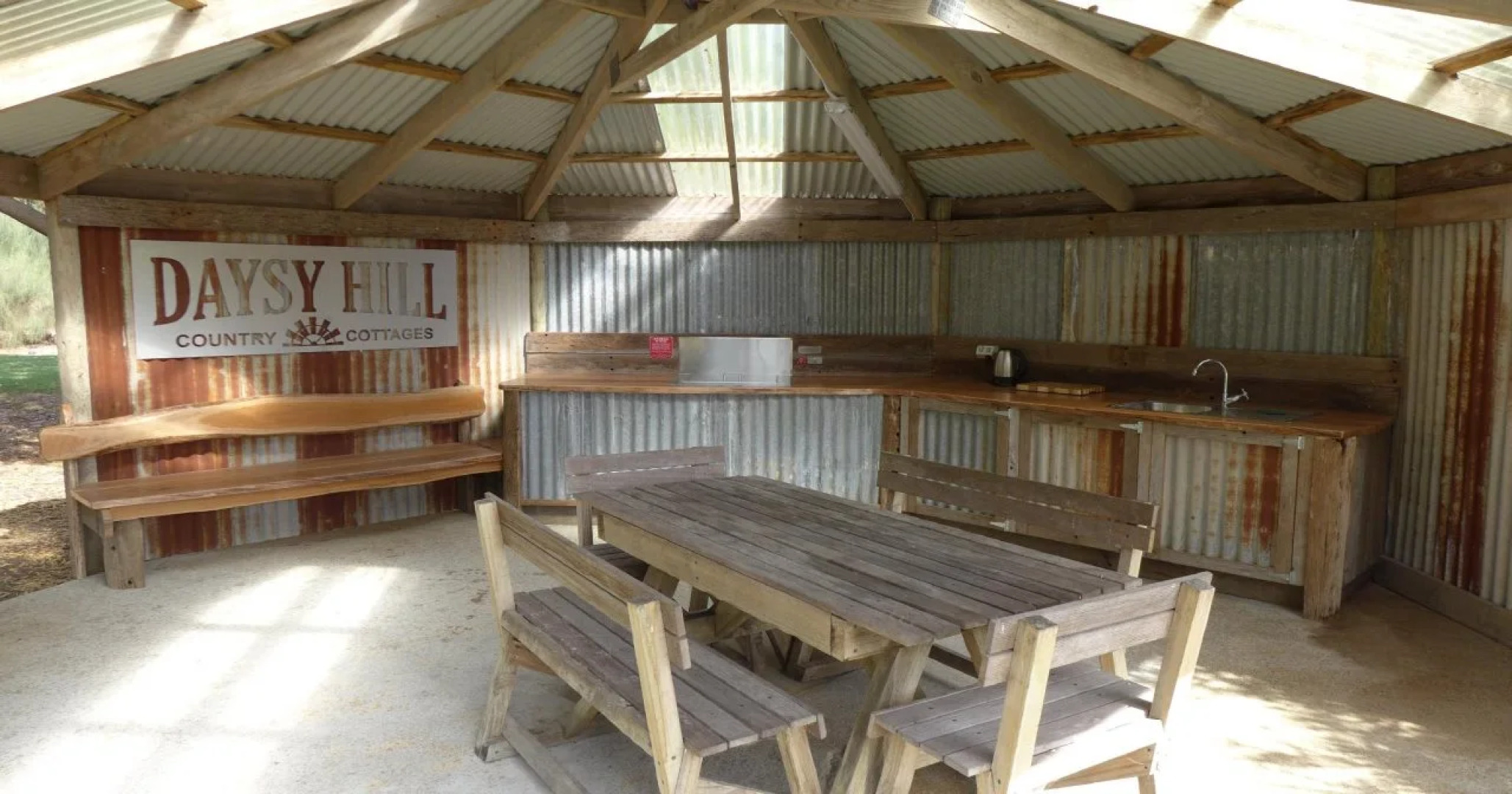 Daysy Hill Country Cottages