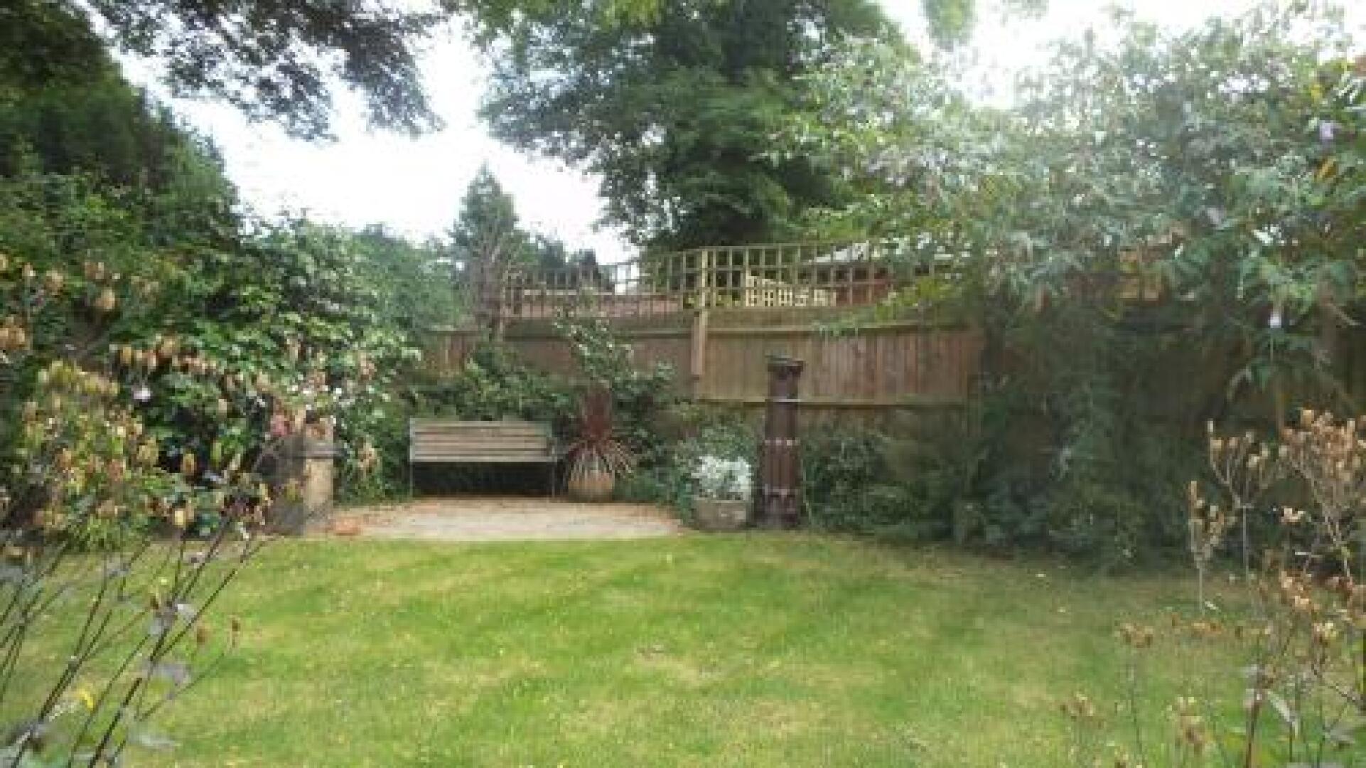 No. 1 The Laurels Bed & Breakfast