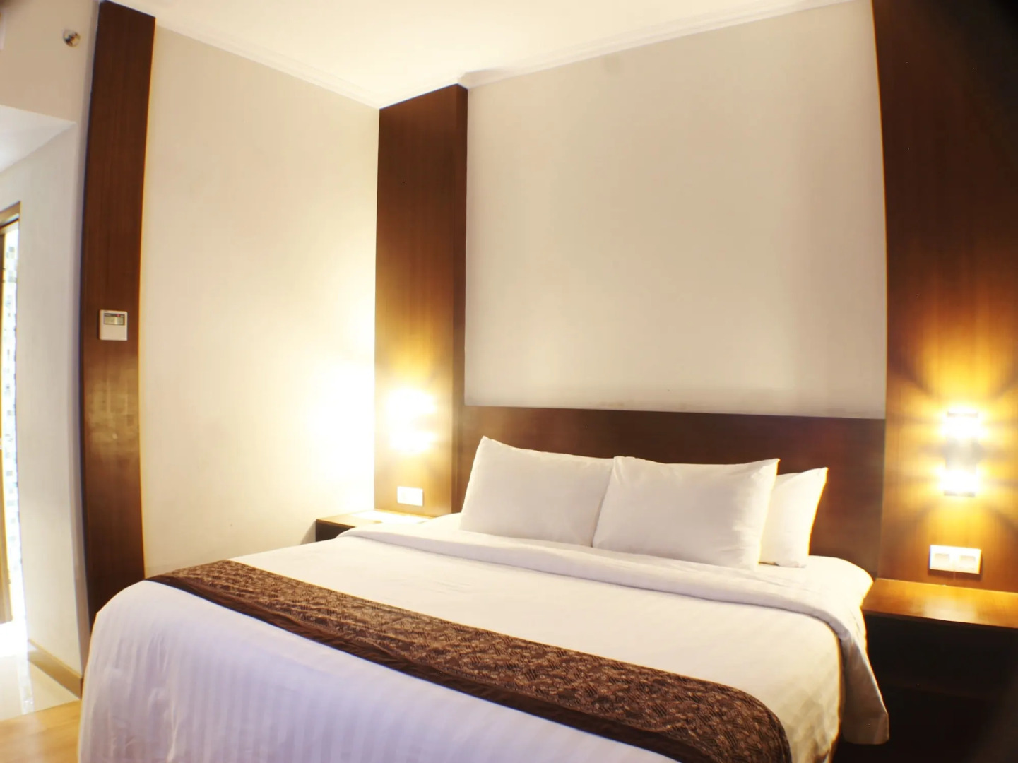 Horison Kota Lama Semarang