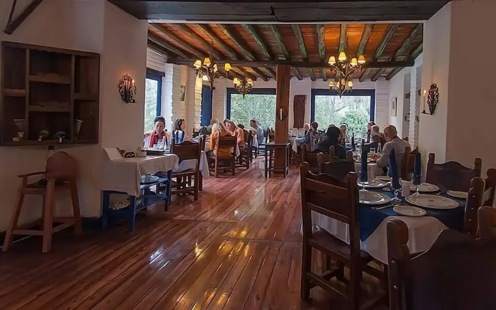 Hosteria Hacienda Pinsaqui