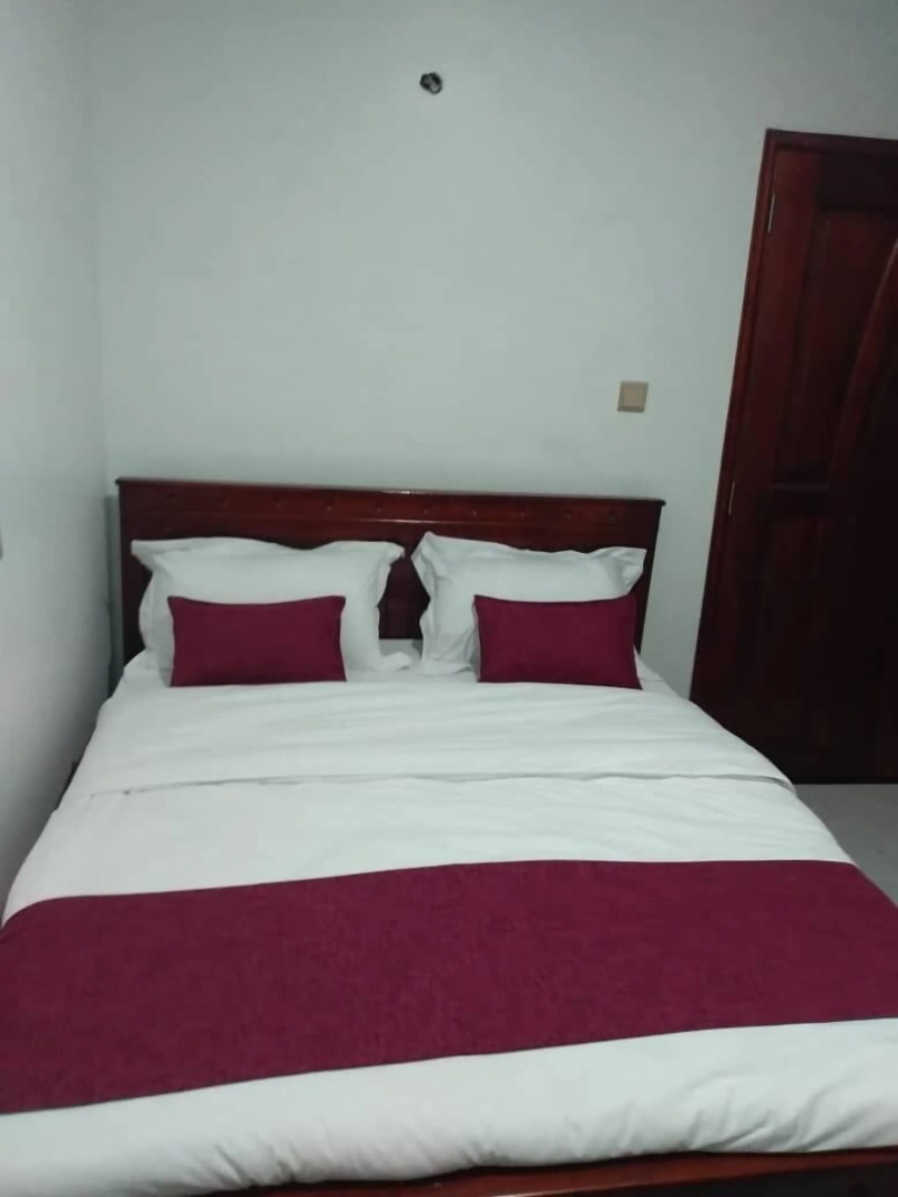 Golden View Hotel Ibanda