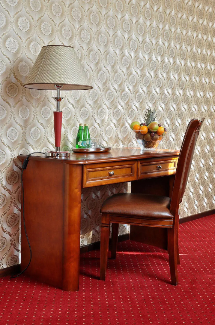 Hotel Dworek Tryumf Dąbrowscy Spółka Jawna