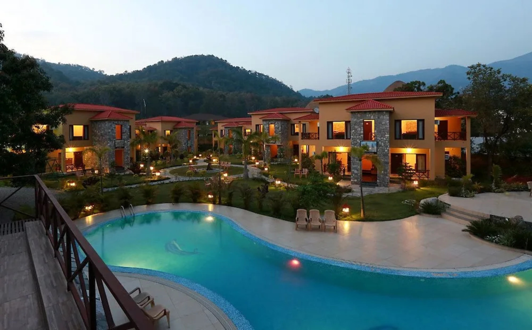 Corbett Mango Bloom Spa Resort