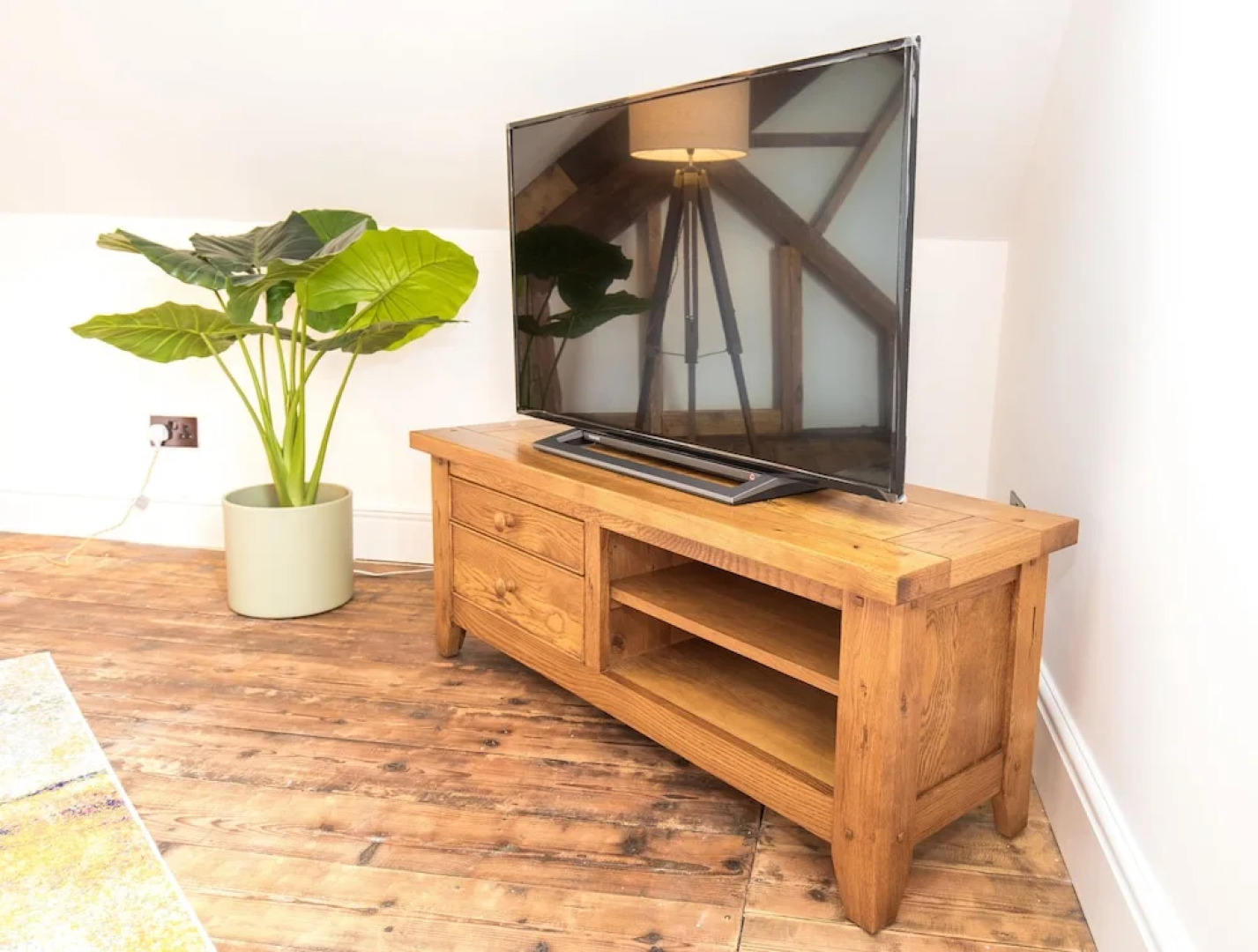 James Place @ Brynawel