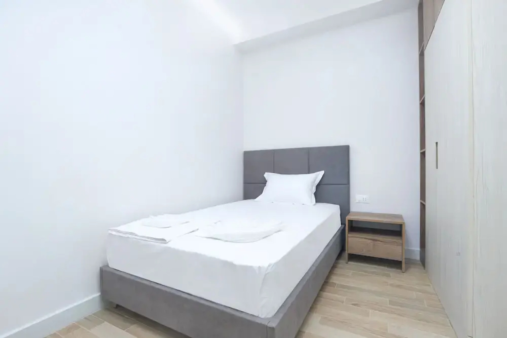 Stay Inn на ул. Бузанда, 97-11