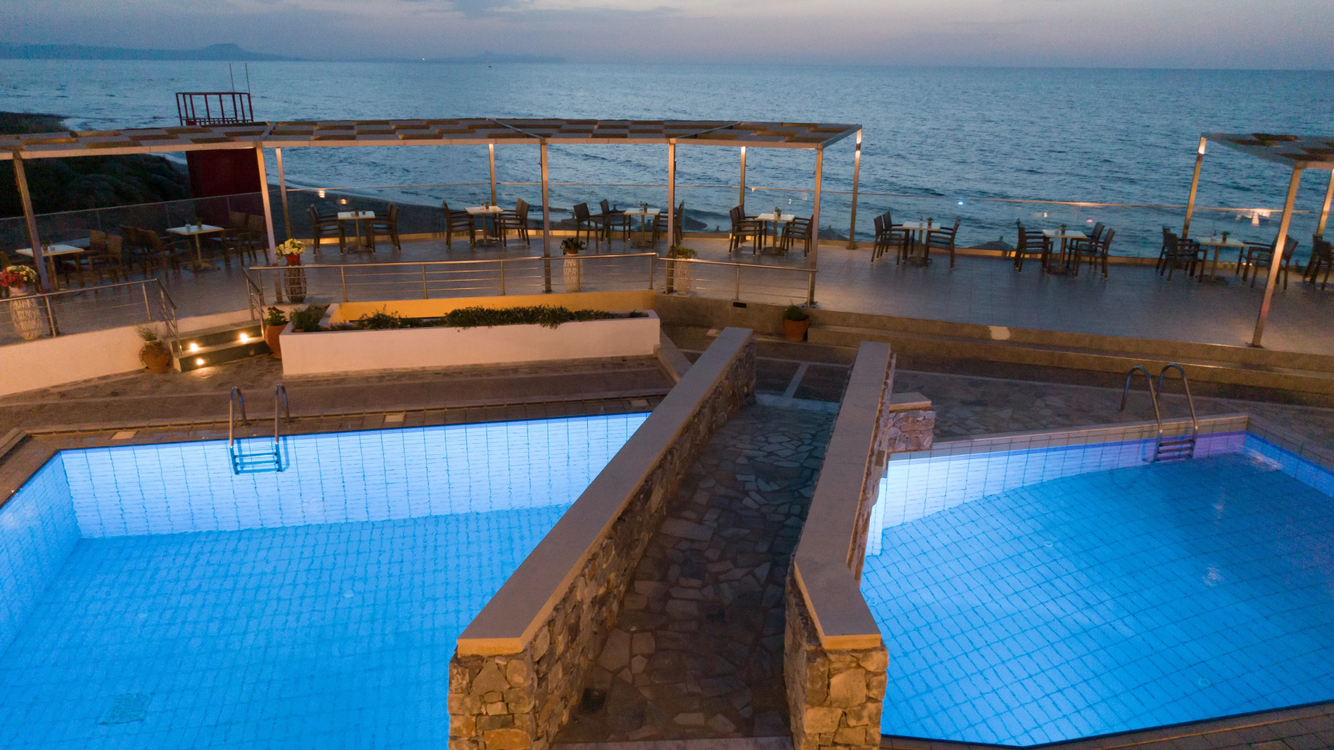 Dedalos Beach Hotel