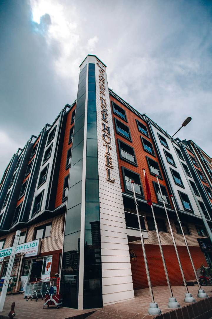 Can Deluxe Hotel