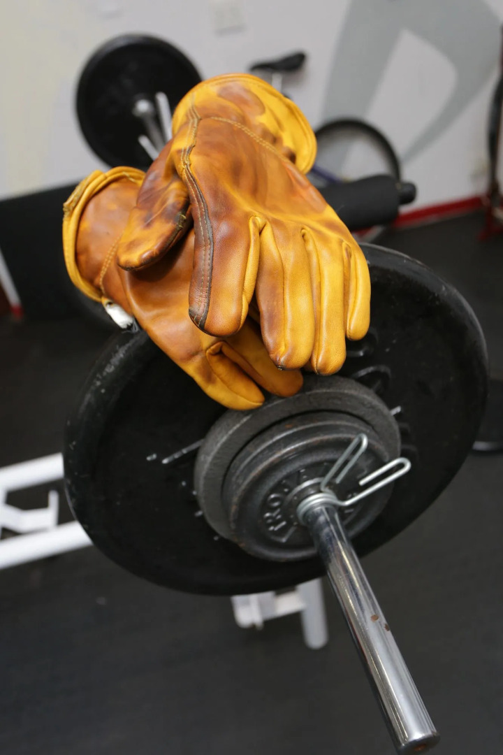 Shangri-La Manor - Adults Only