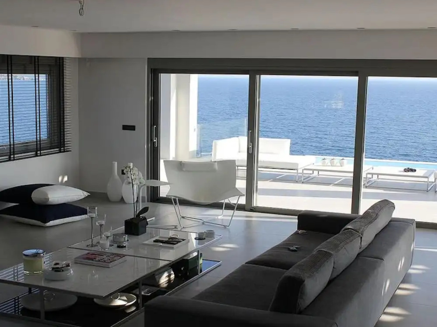 Welcome to Villa Soligia! Beach Front Villa Large Private Pool Amazing Sea View