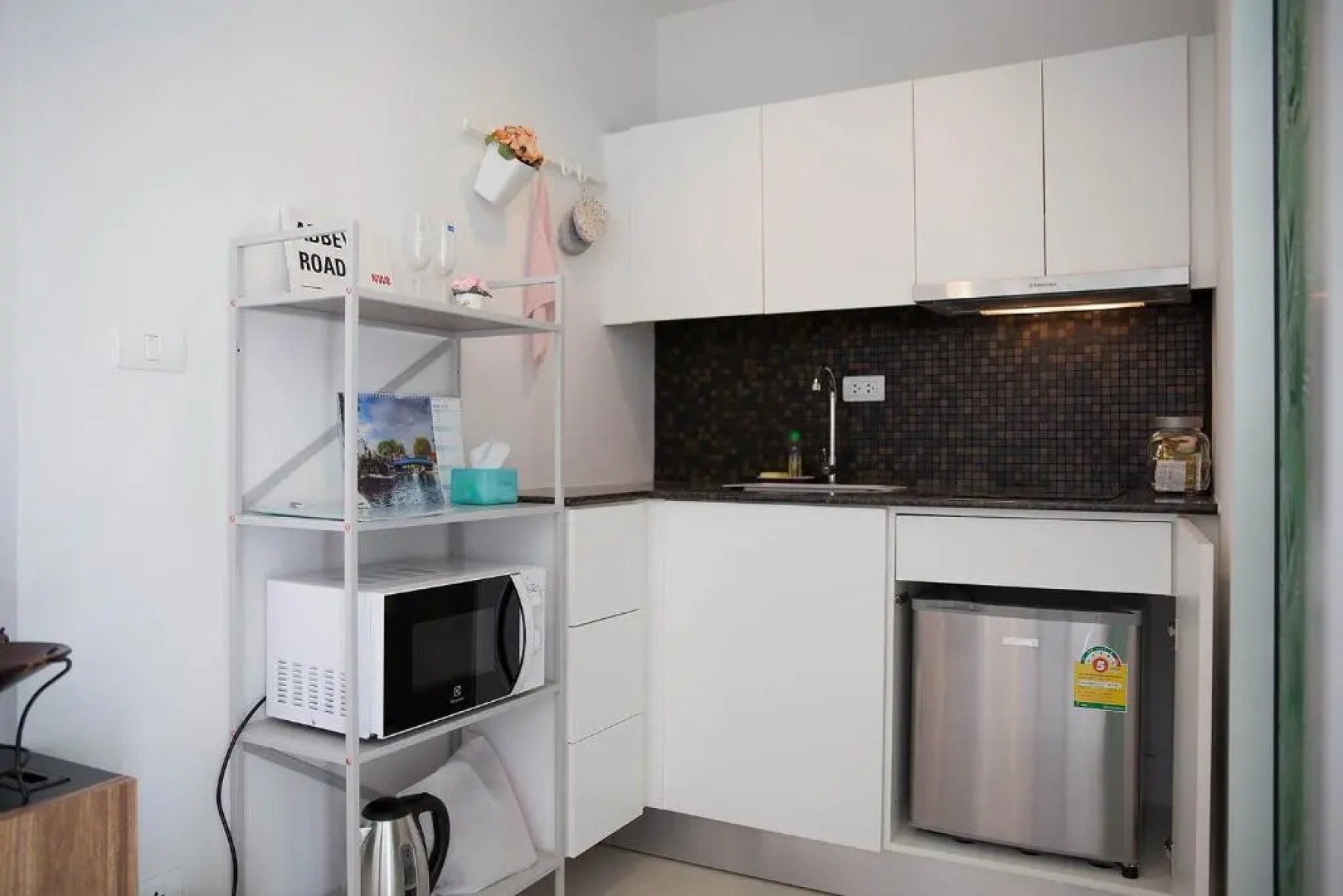 Mosaic Condominium by Malai