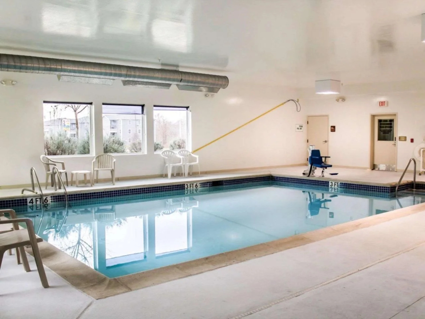 Quality Inn & Suites Chambersburg Northeast