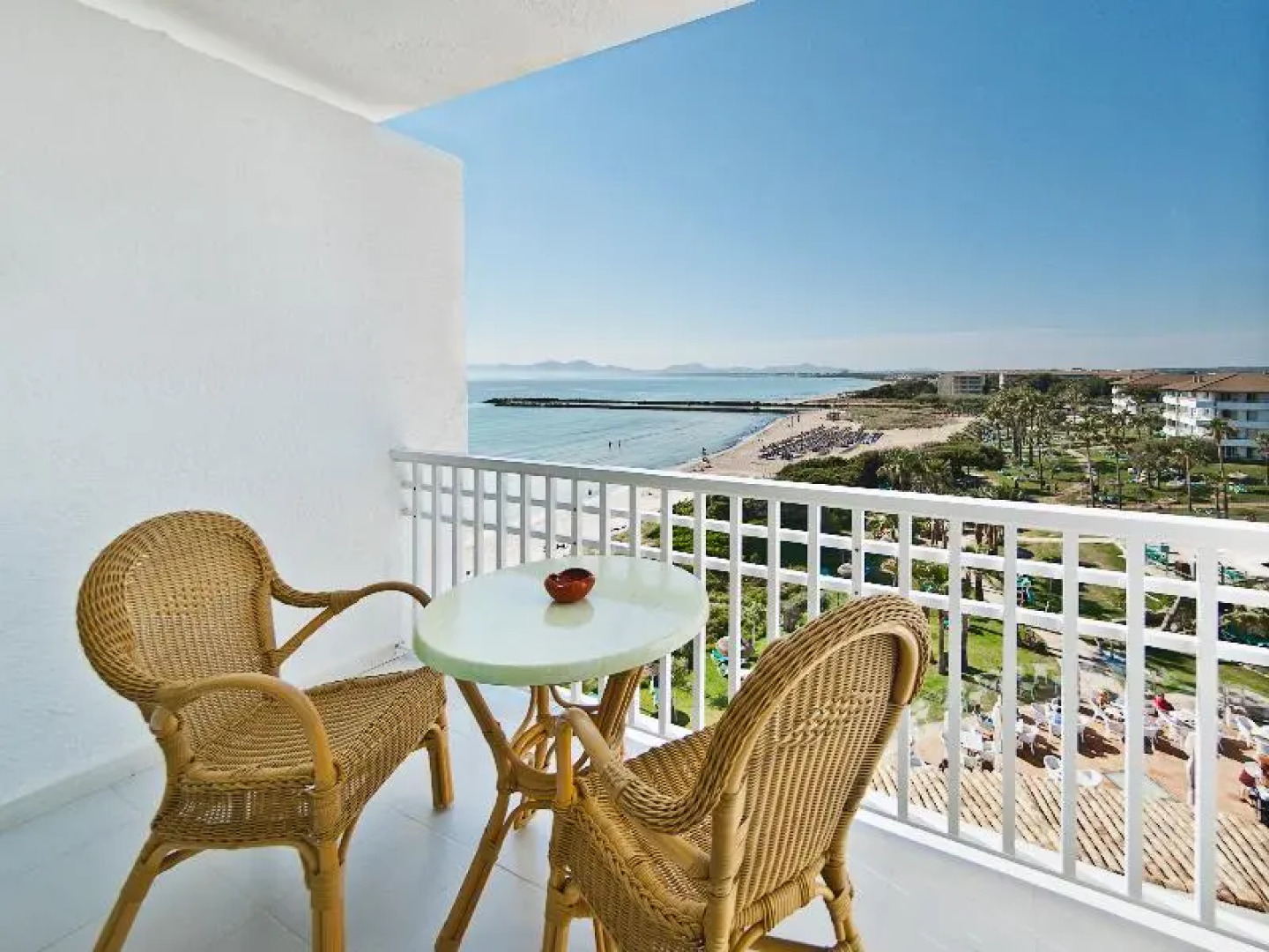 Playa Esperanza Suites