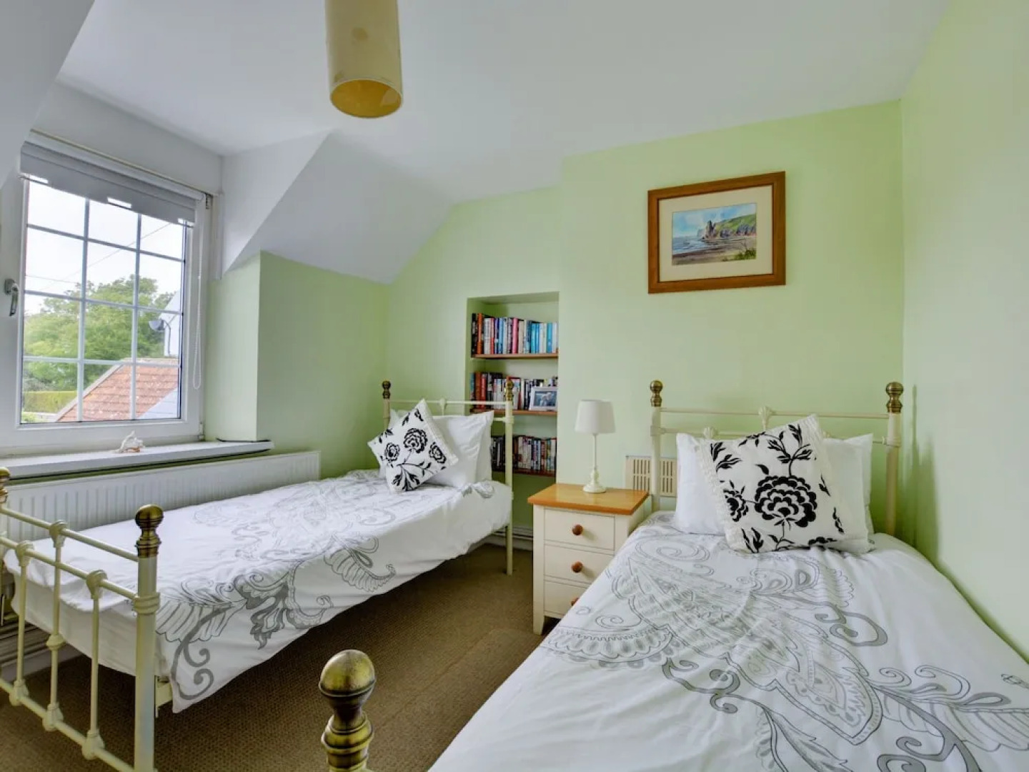 Modern Holiday Home in Lydstep With Fenced Garden