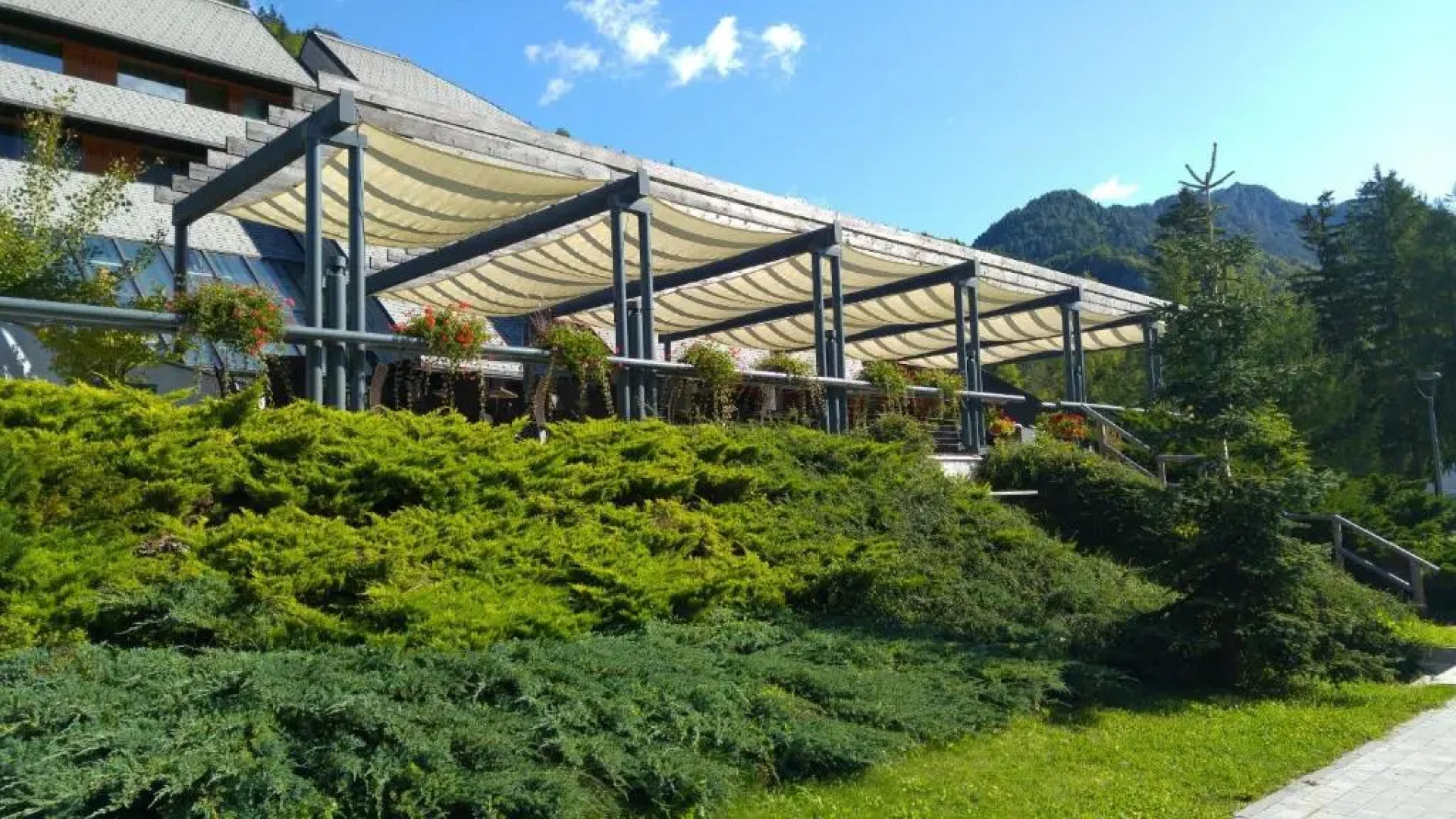 Spik Alpine Wellness Resort