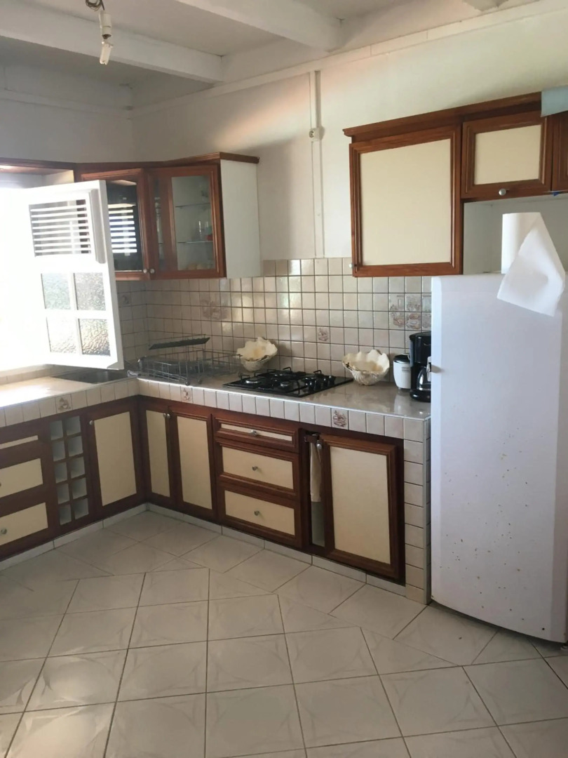 Villa de 3 chambres avec vue sur la mer piscine privee et jardin clos a Le Carbet a 2 km de la plage