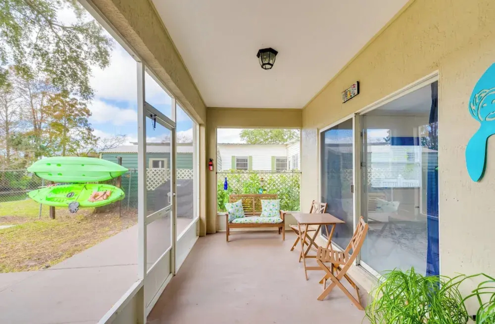 Weeki Wachee River Home on Main River by Park!