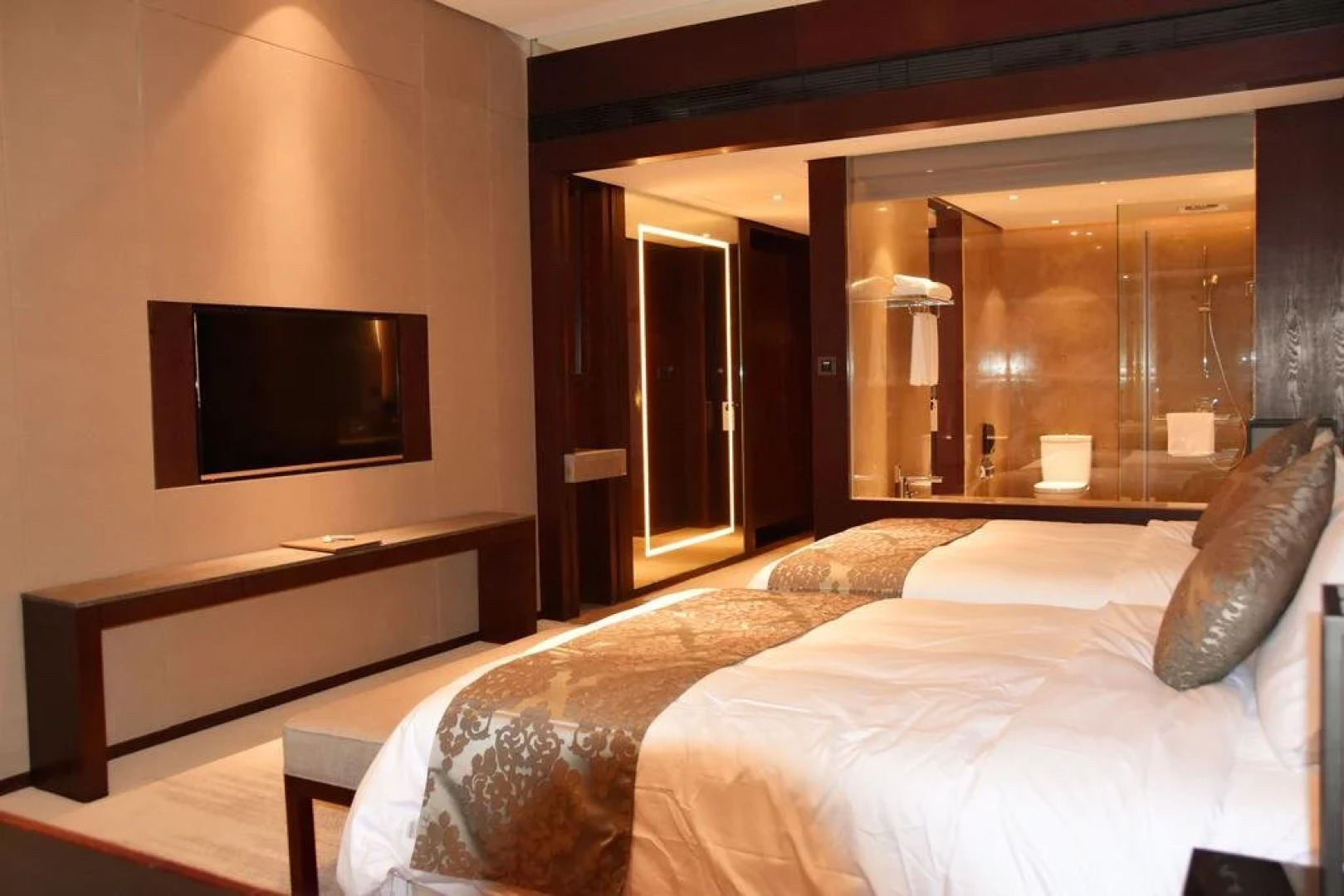 Thank Inn Hotel Guizhou Tongren Wanshan District South Expressway