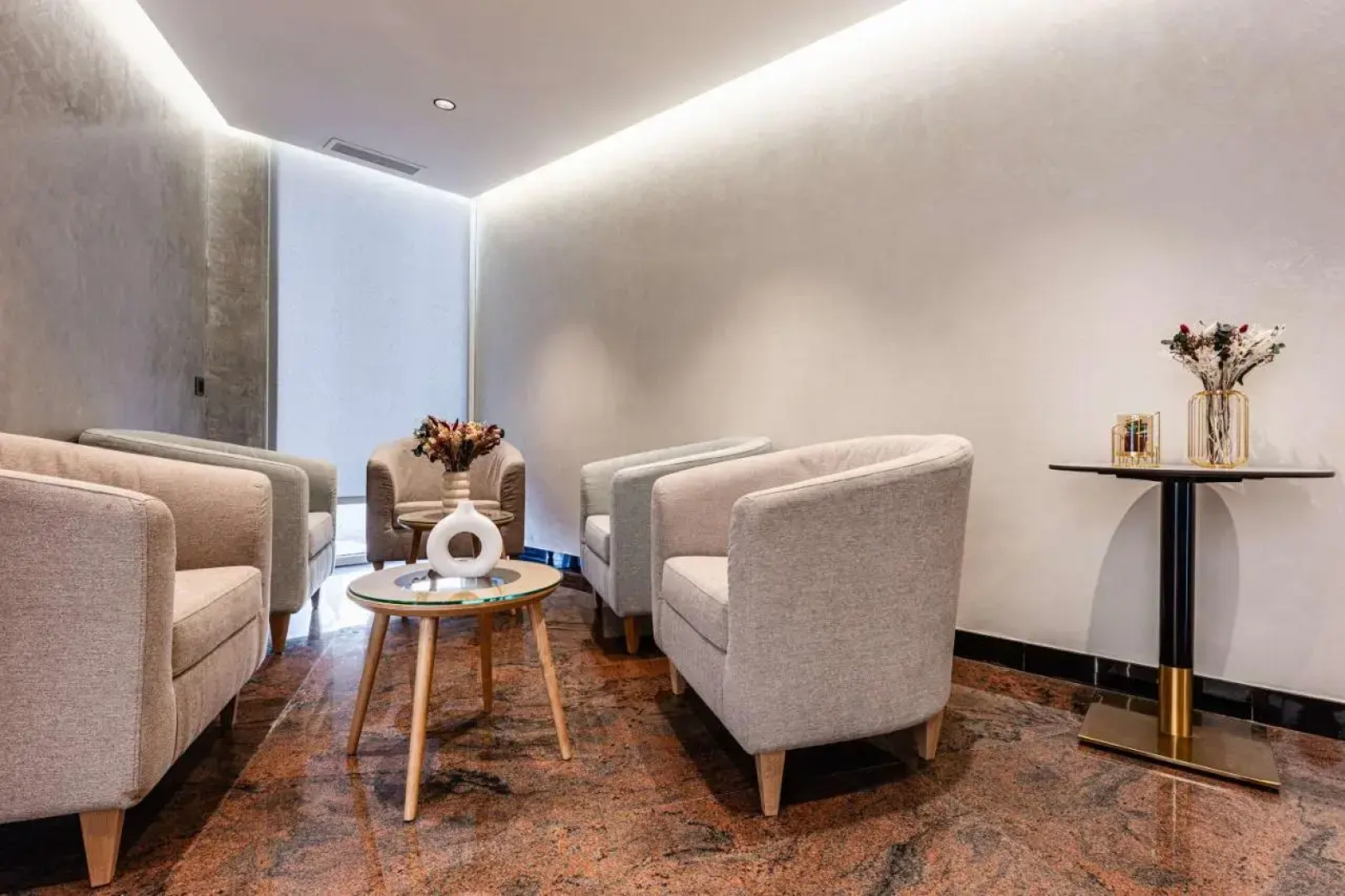 Brit Hotel Privilège Paris - Rosny